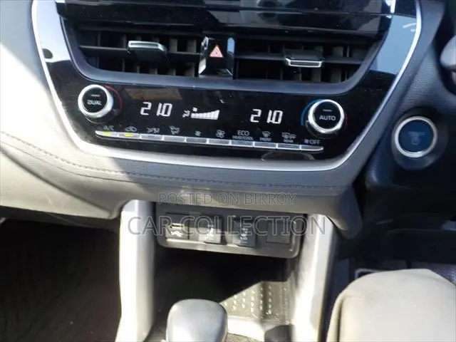 Toyota Corolla Cross 2023 Pearl