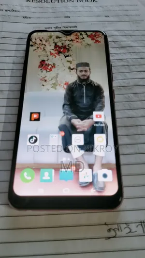 Vivo Y11 32 GB Gold