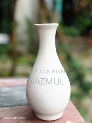 Ceramic Flower Vase.