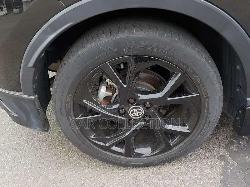 Toyota C-HR 2021 Black
