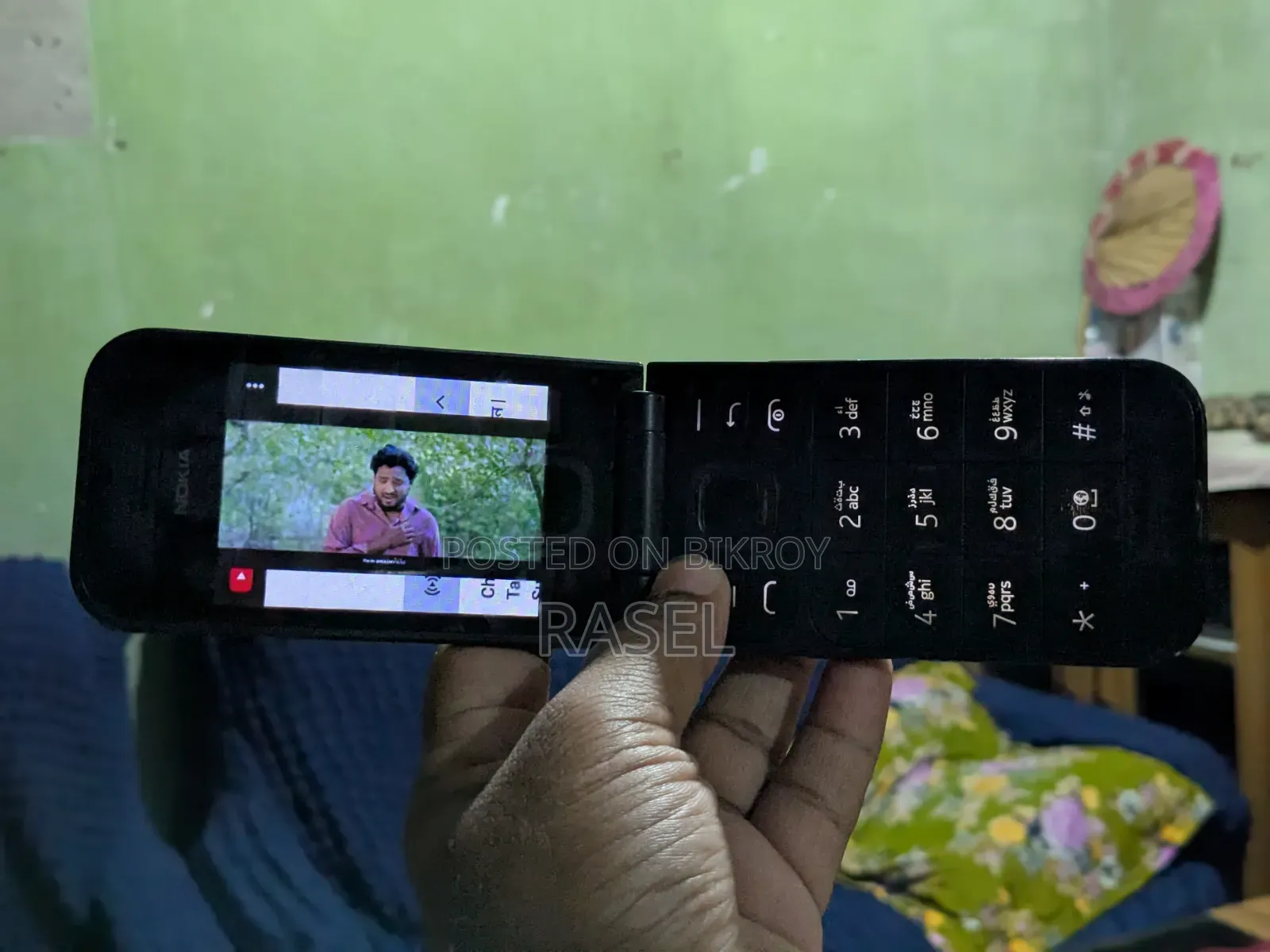 Nokia 2720 Flip 512 GB Black