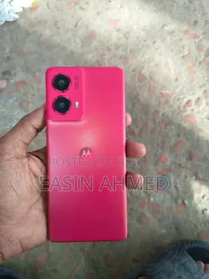Motorola Moto G85 128 GB Red