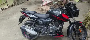 Bajaj Pulsar 150 2024 Black