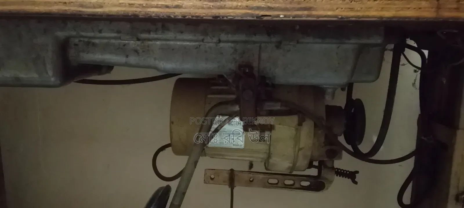 Good condition Jack brand sewing machine