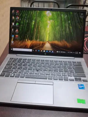 Laptop HP ZBook Firefly G8 16GB Intel Core i5 SSD 256GB