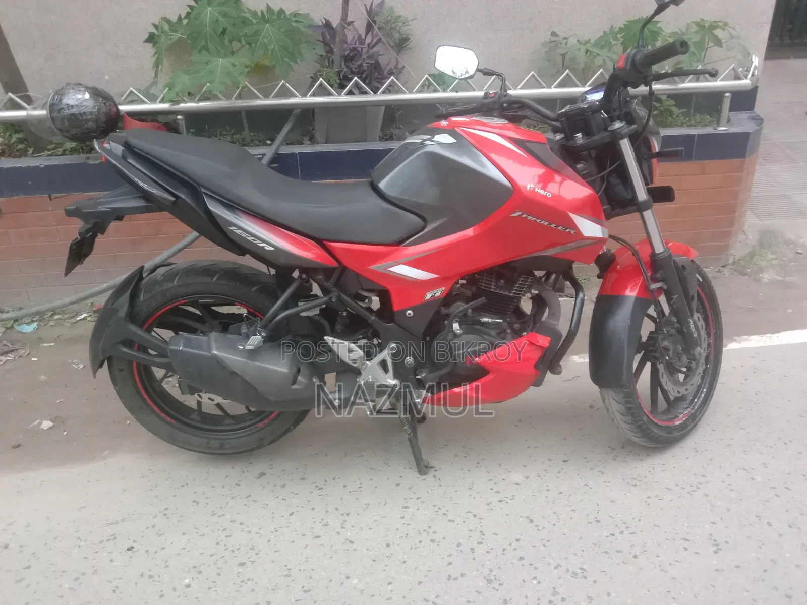 Hero Thriller 160R Refresh 2024 Red