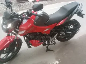 Hero Thriller 160R Refresh 2024 Red
