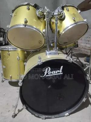 Pearl Forum 7-Piece Acoustic Drum Set – Paiste Sabian Cymbals