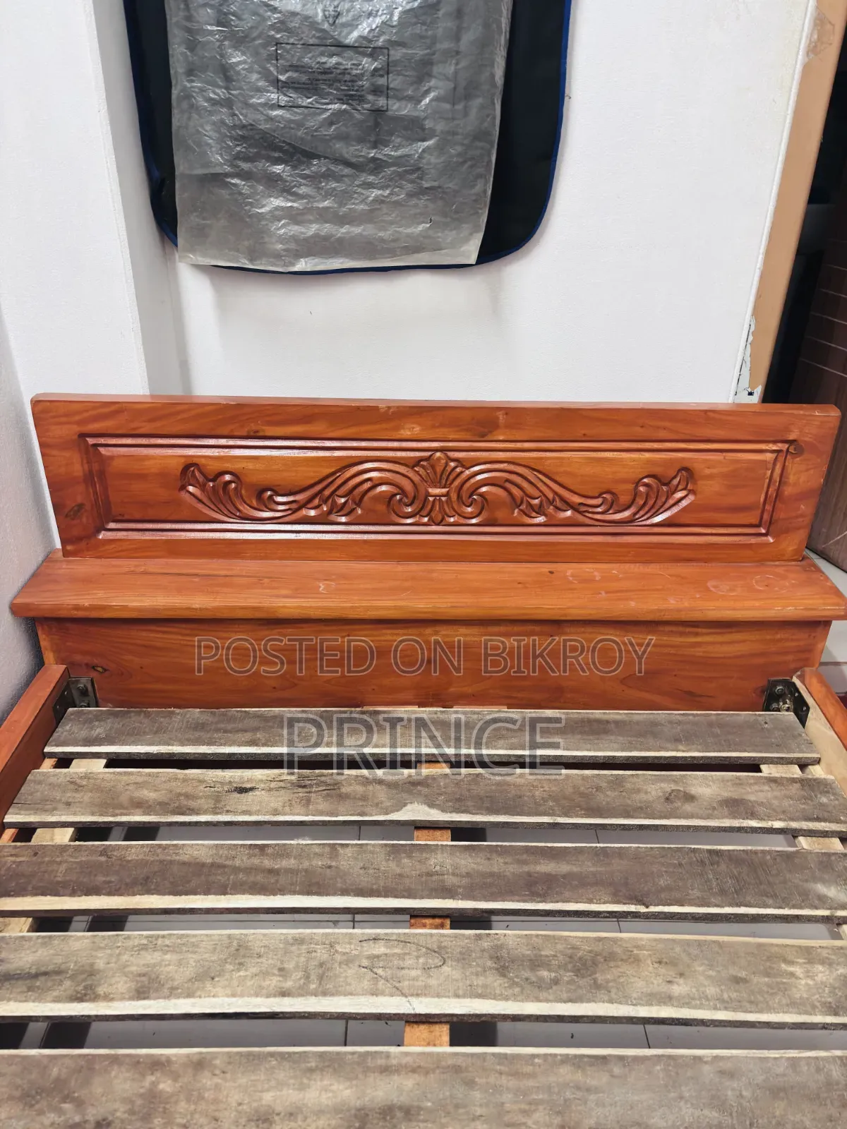 Semi-box bed. 4 feet by 7 feet. Garjan wood bed. 1.5 inches thick.