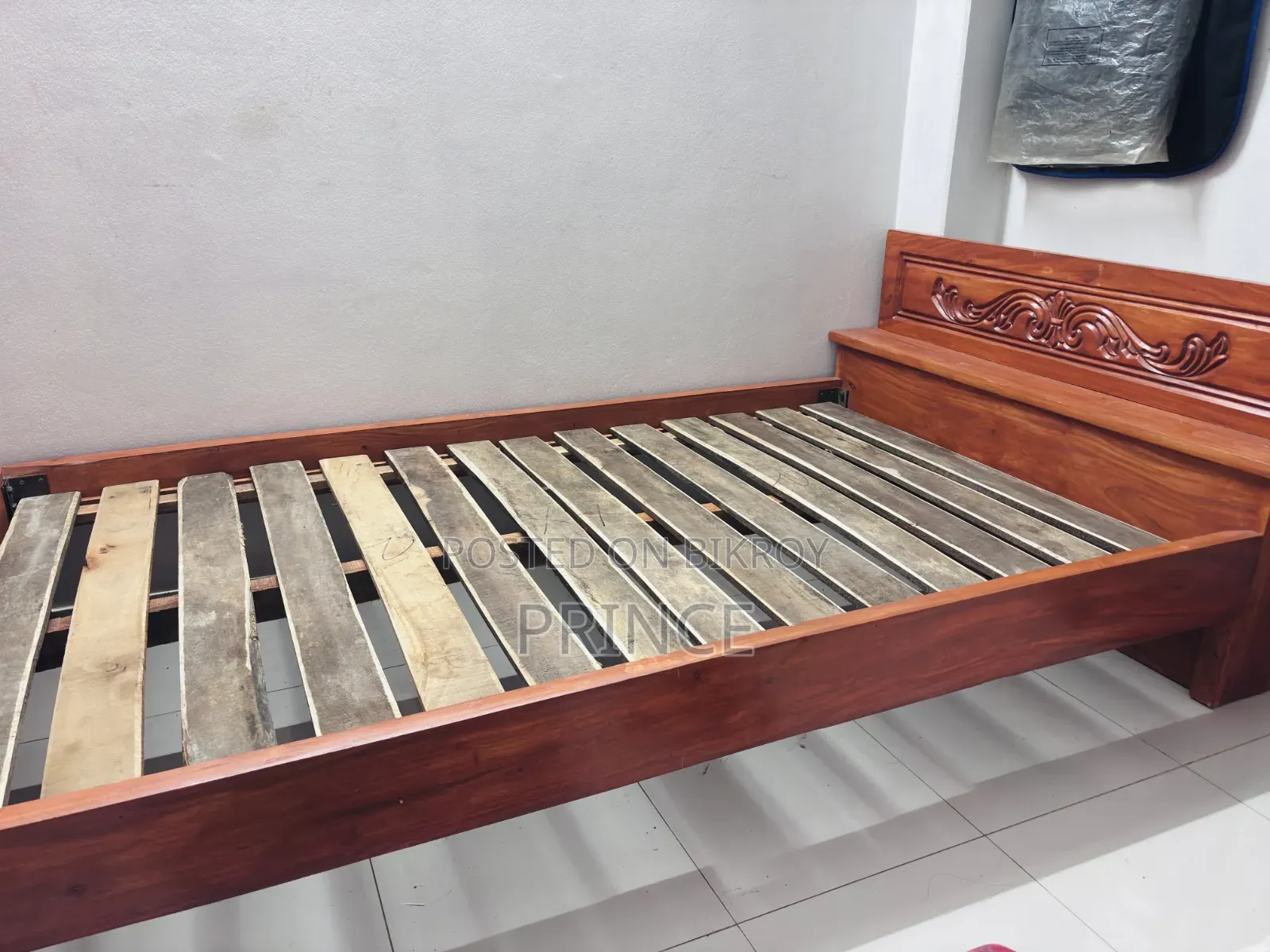 Semi-box bed. 4 feet by 7 feet. Garjan wood bed. 1.5 inches thick.