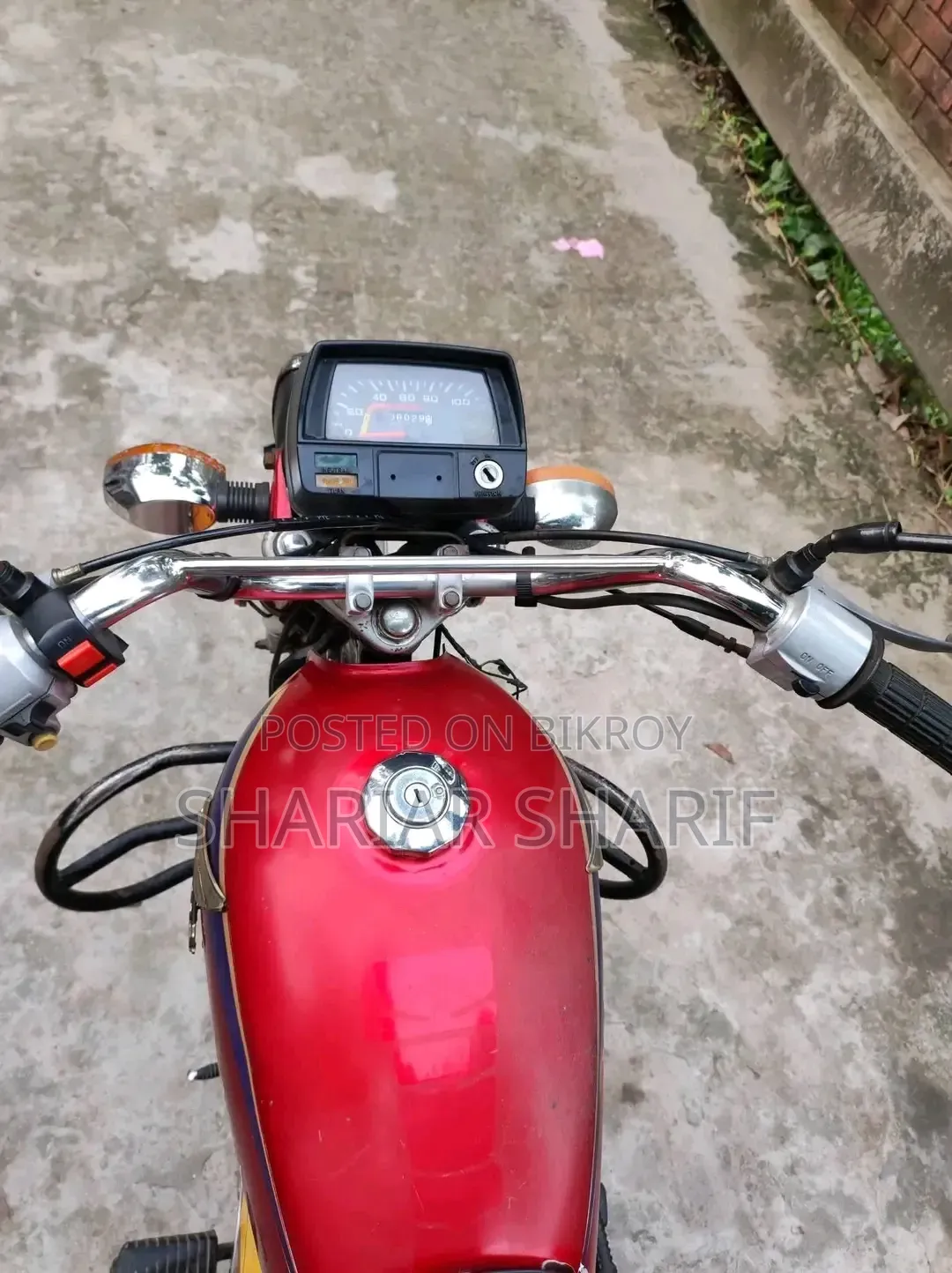 Motorcycle 2000 Red