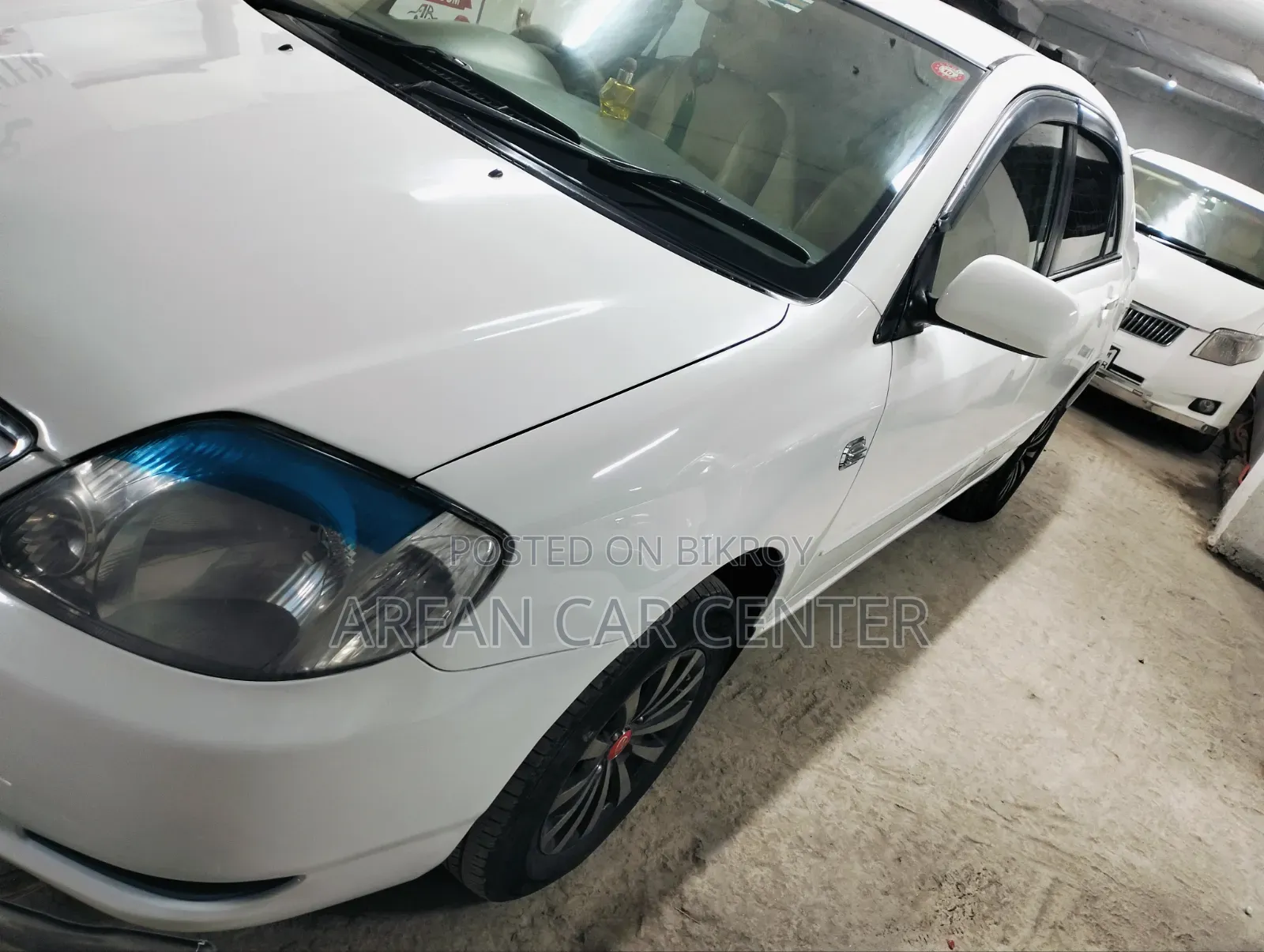 Toyota Corolla 2003 White