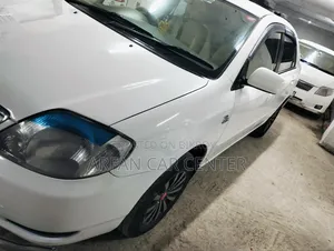 Toyota Corolla 2003 White