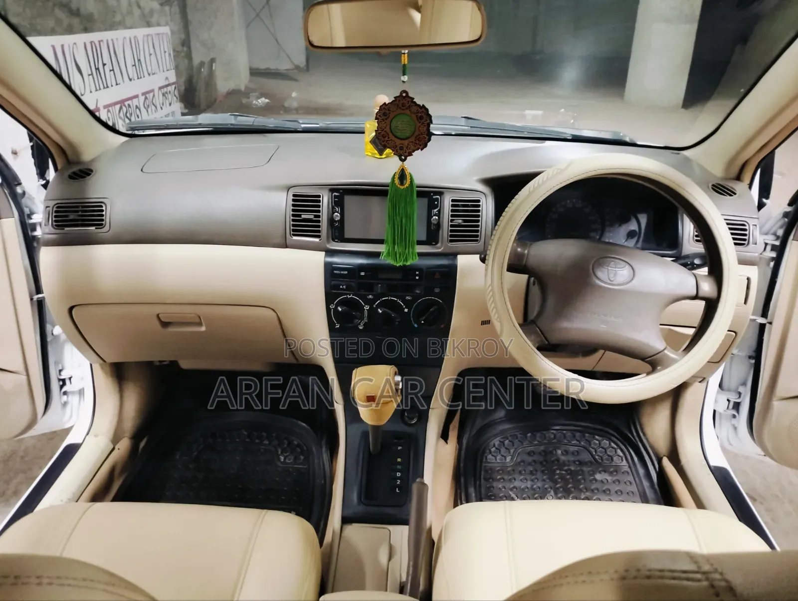Toyota Corolla 2003 White