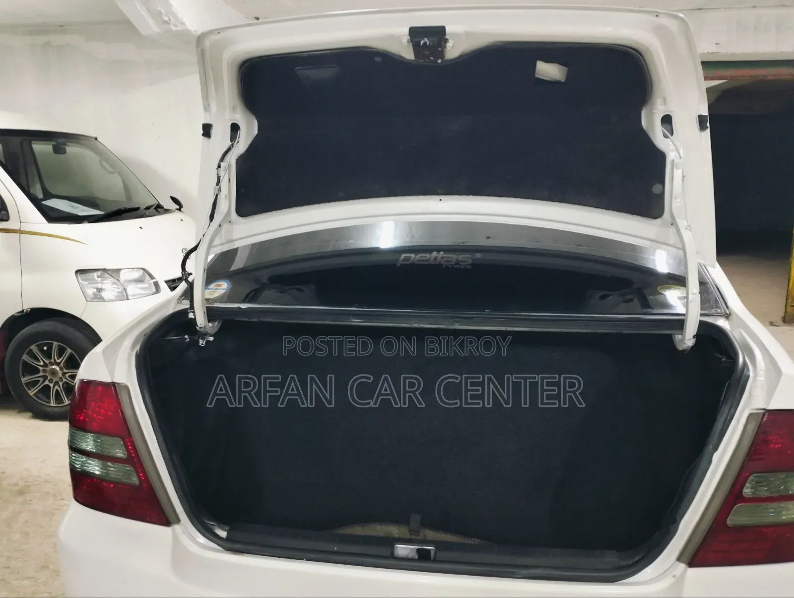 Toyota Corolla 2003 White