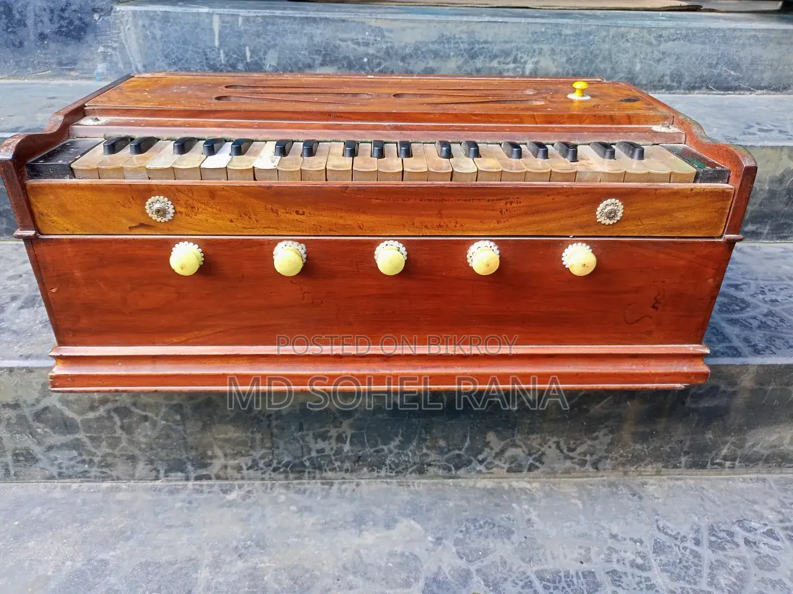 Harmonium