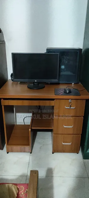 Desktop Computer 16GB AMD Ryzen 5 SSD 256GB