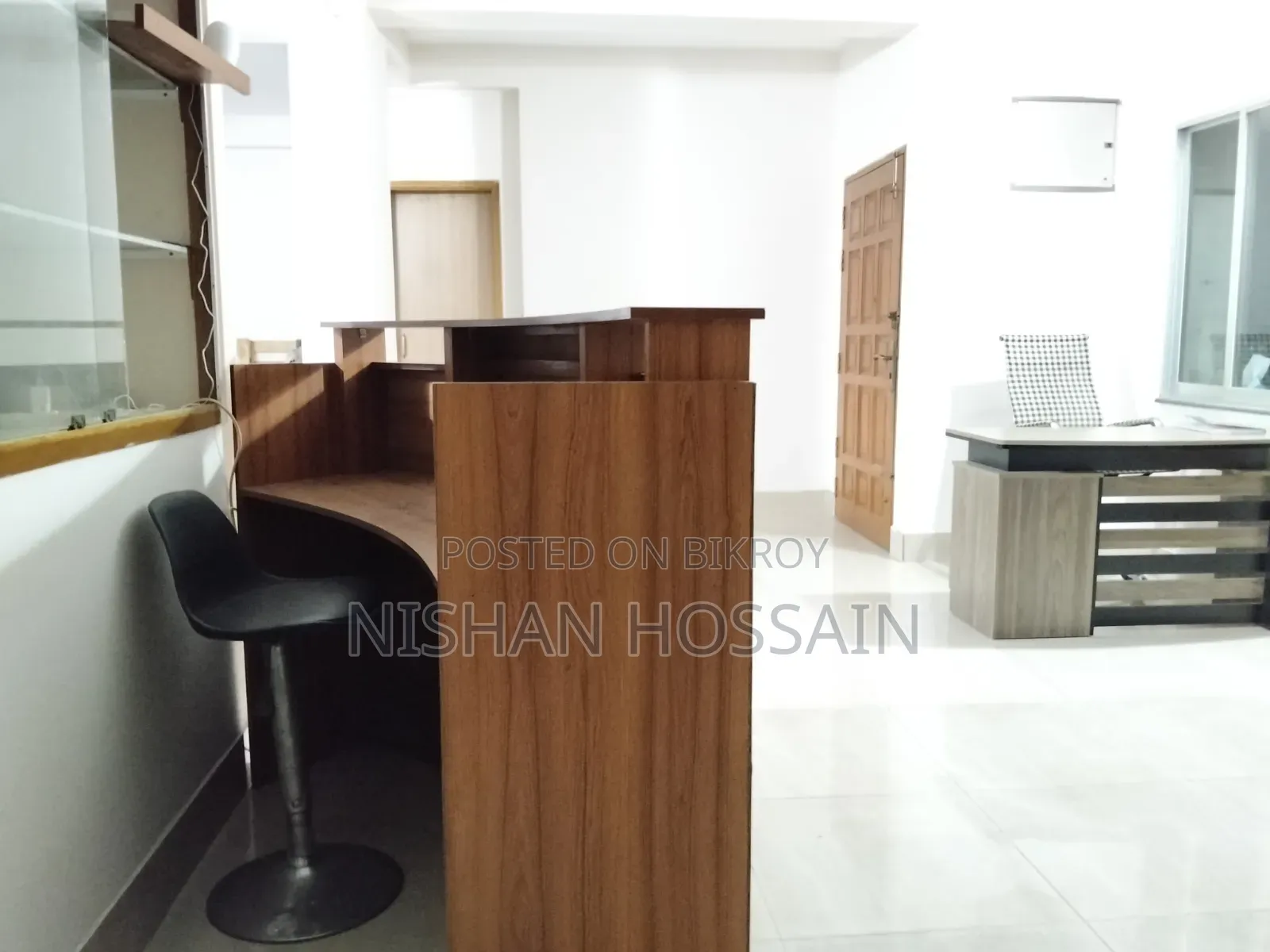 Reception Table/Cash Table