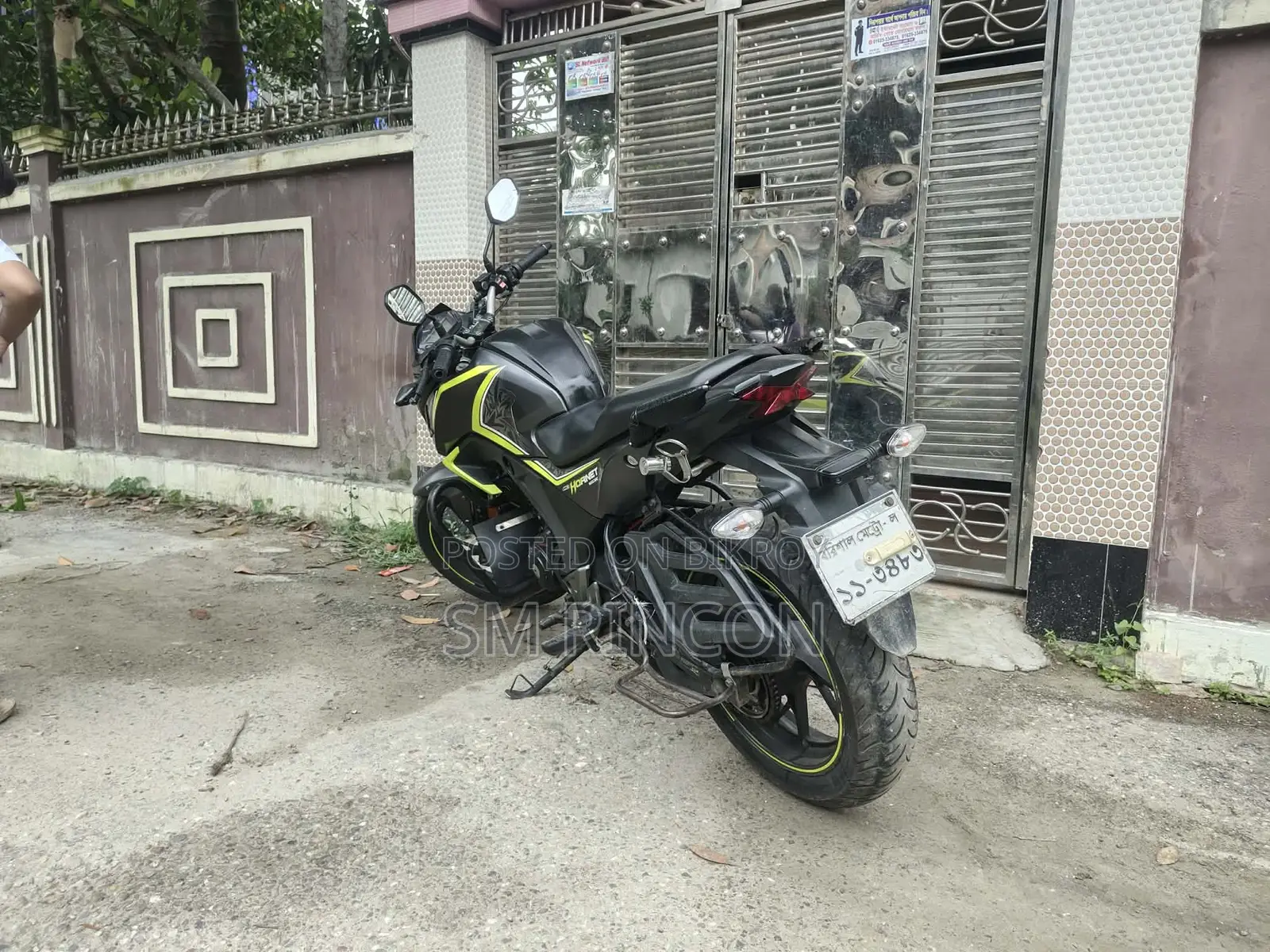হোন্ডা হর্নেট ২০১৯ ব্ল্যাক