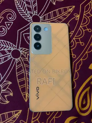 Vivo Y200e 128 GB Orange