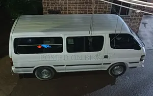 Toyota Toyoace 2004 White