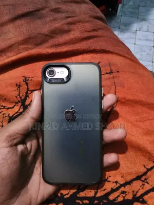 অ্যাপল আইফোন ৭ ৩২ জিবি গোলাপি