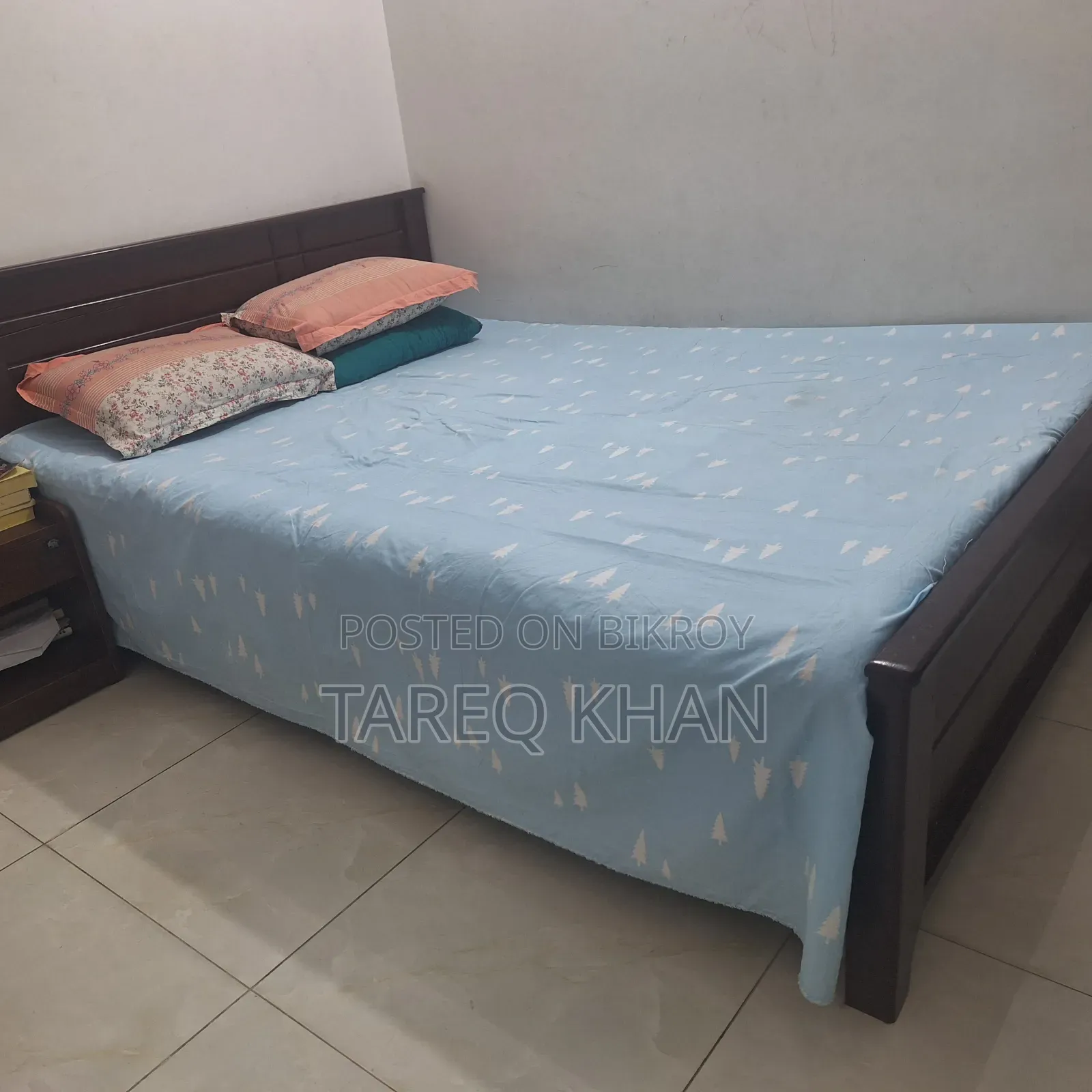 Furniture - Bed
