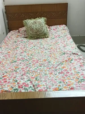 Semi Double Bed