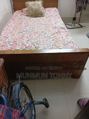 Semi Double Bed