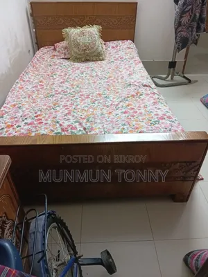 Semi Double Bed