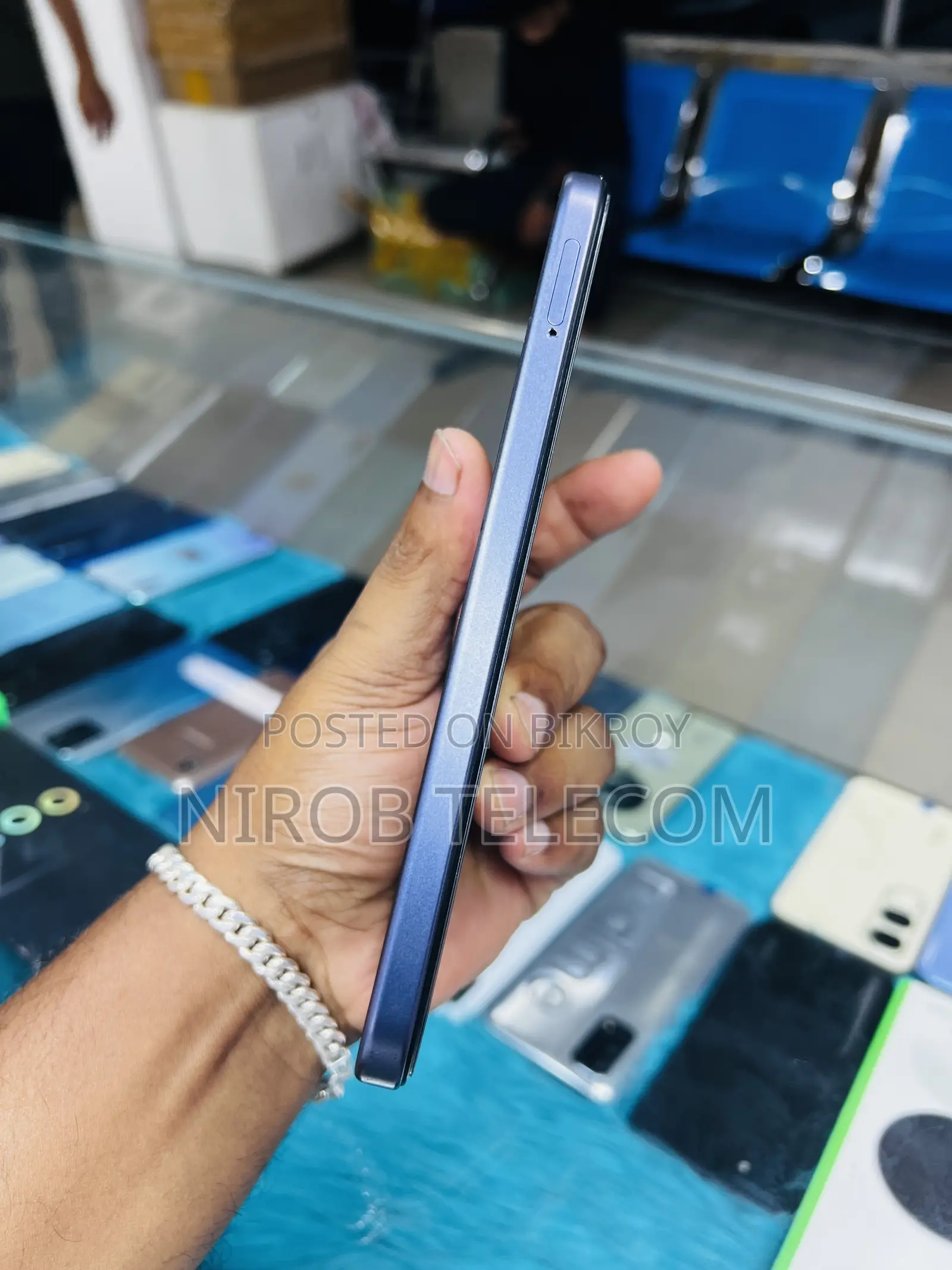 New Oppo A6x 64 GB Gray