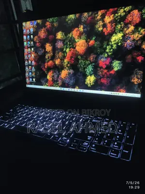 Laptop Dell Precision 7510 8GB Intel Xeon SSD 256GB