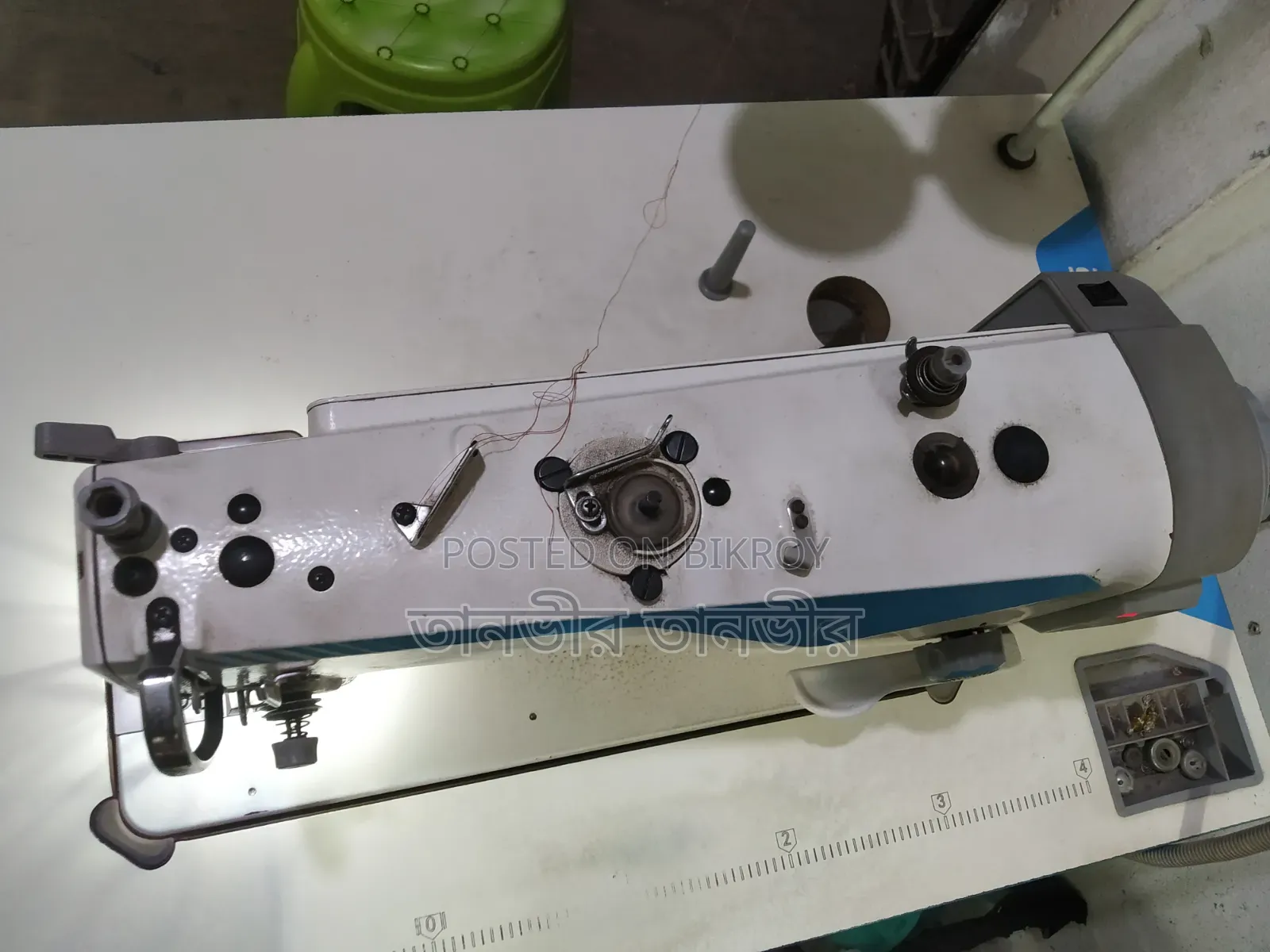 Jack Auto Sewing Machine
