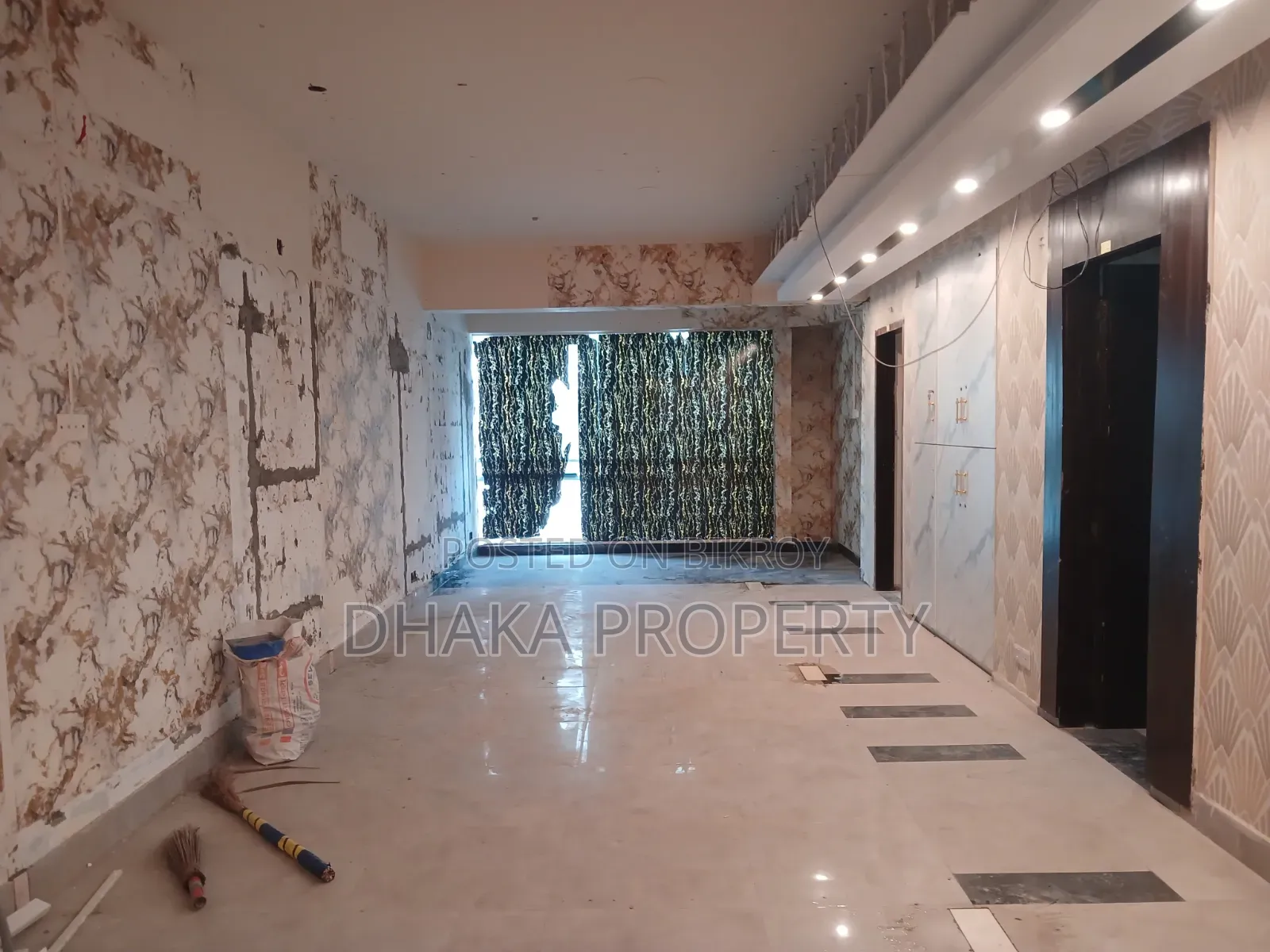 2500 sqft. Decorated Office for Rent at Gulshan