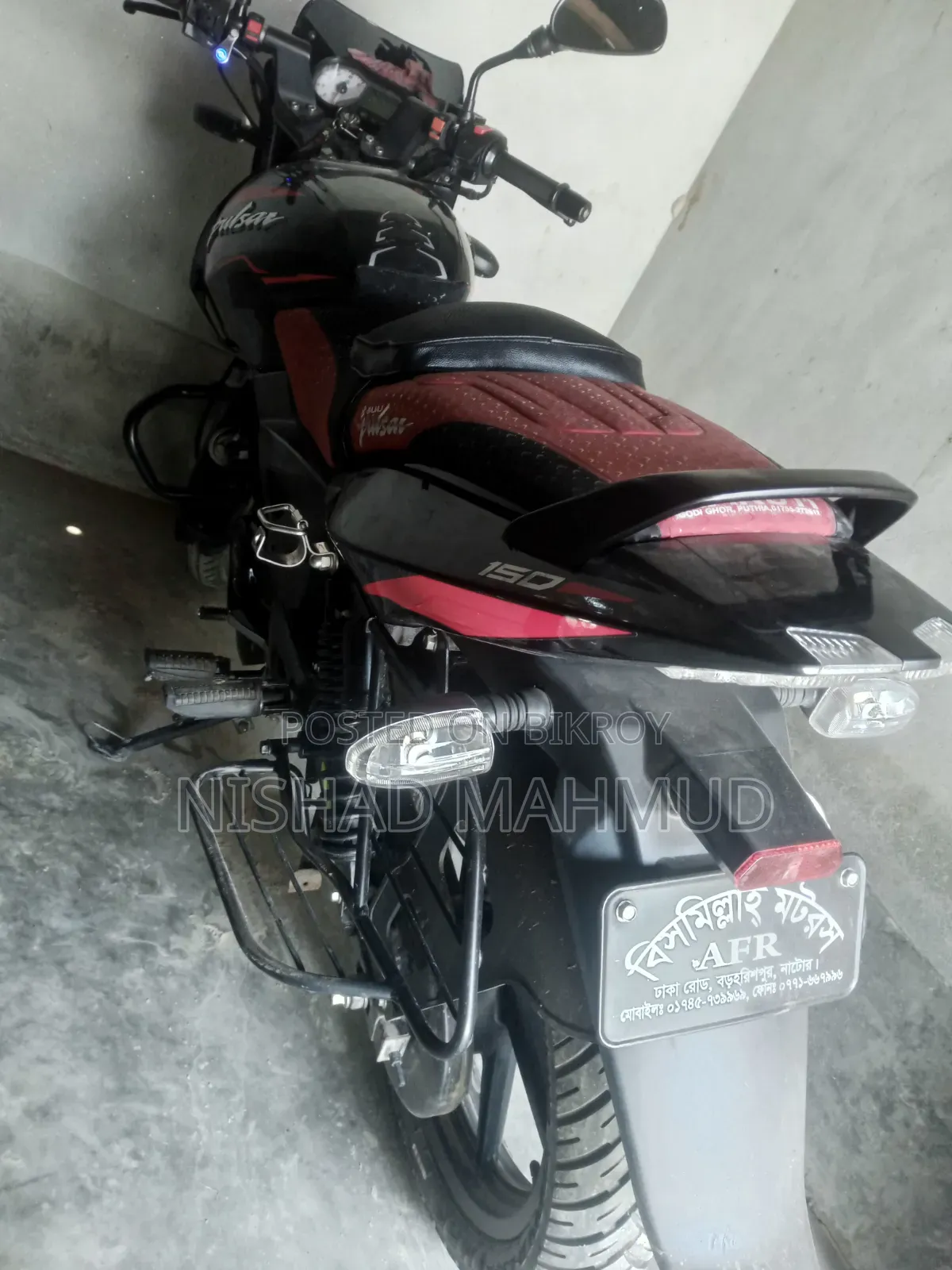 Bajaj Pulsar 150 2024 Red