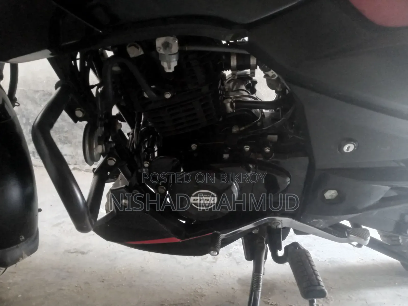 Bajaj Pulsar 150 2024 Red