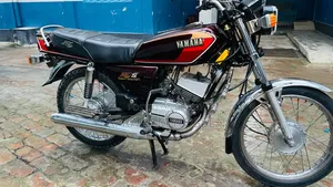 Yamaha 2001