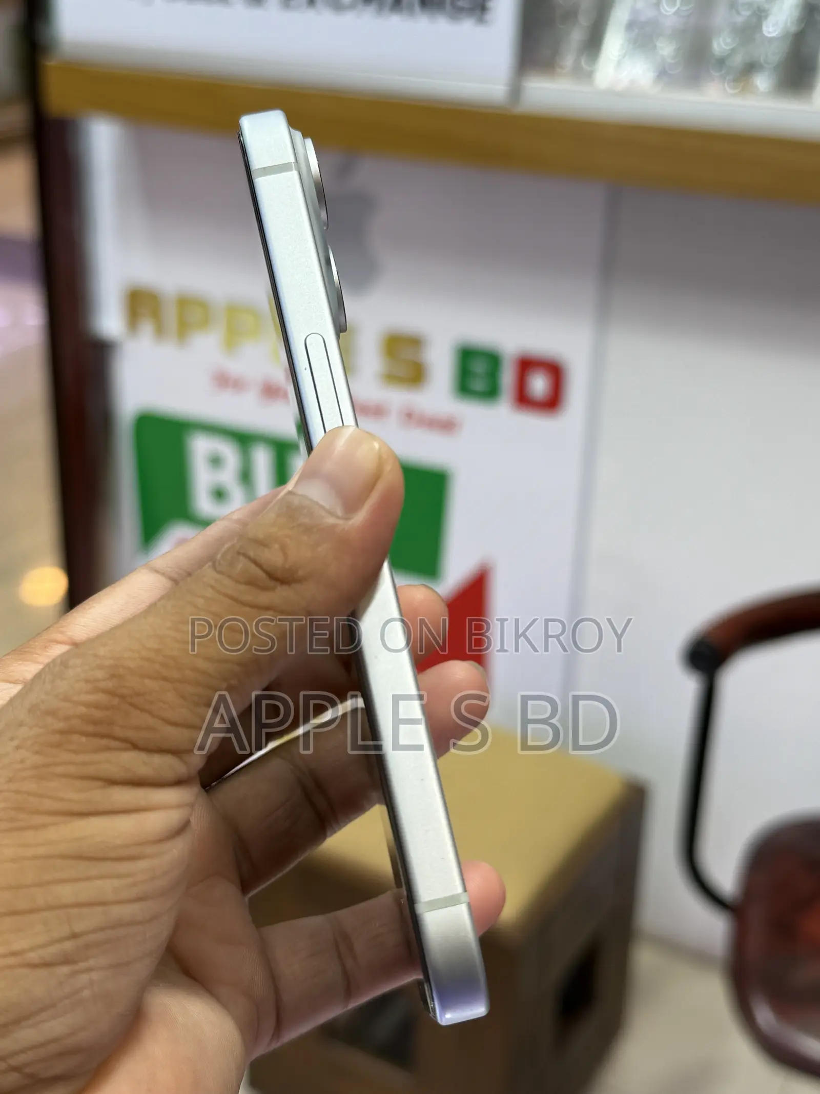 Apple iPhone 15 128 GB White