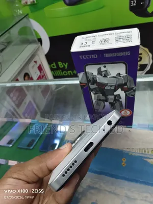 Tecno Spark 30C 128 GB White