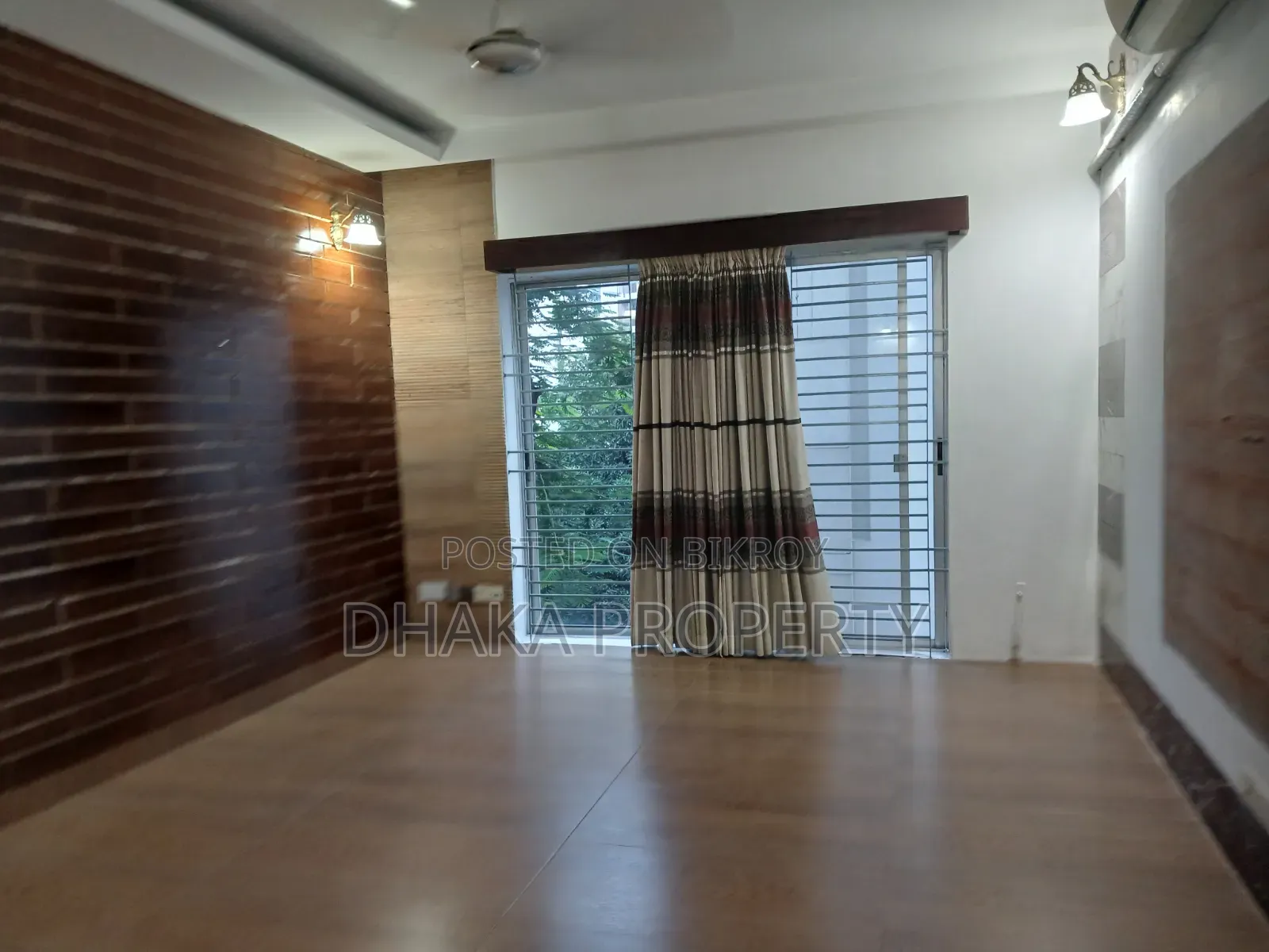 4 Bedroom Apartment in Gulshan for Rent