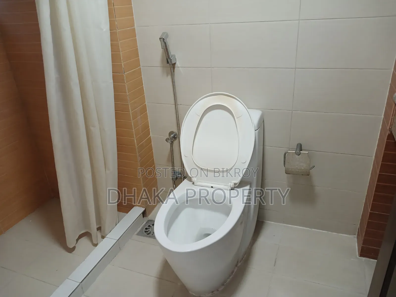 4 Bedroom Apartment in Gulshan for Rent