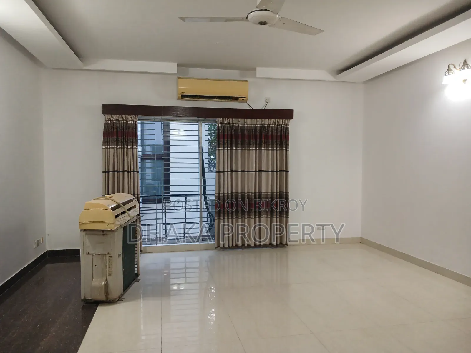 4 Bedroom Apartment in Gulshan for Rent