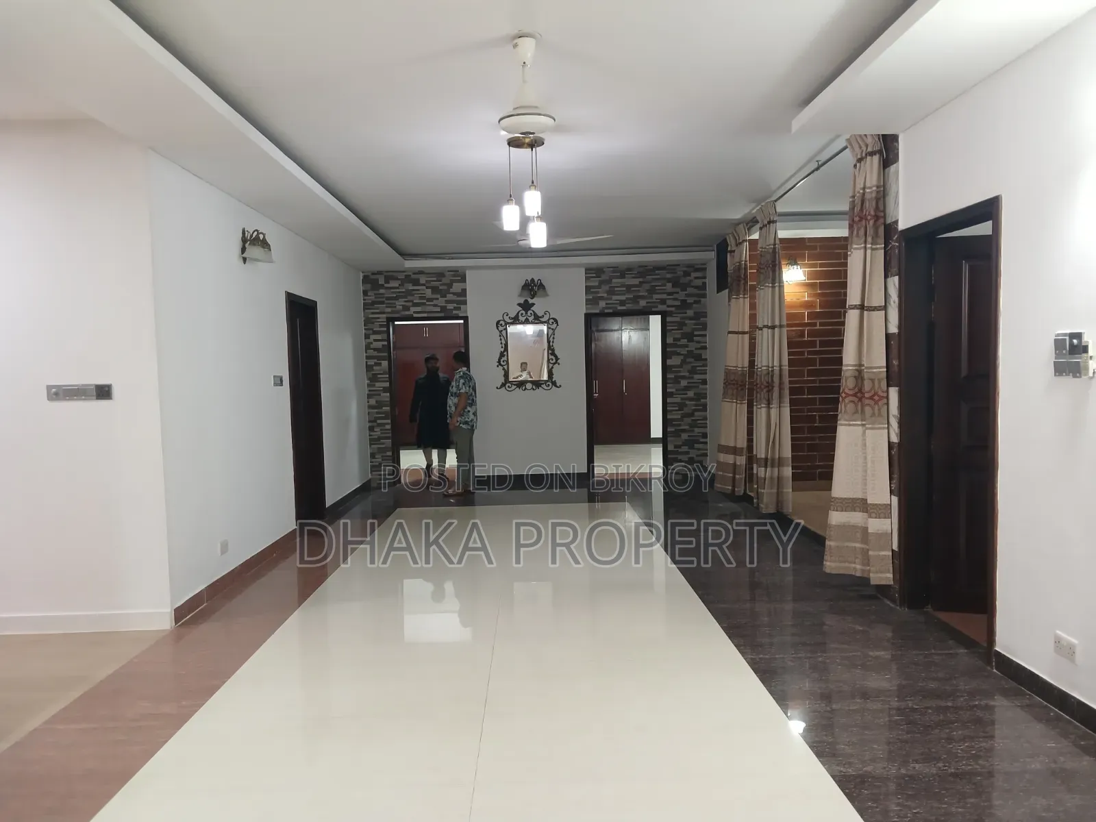4 Bedroom Apartment in Gulshan for Rent
