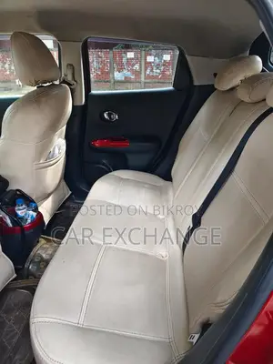 Nissan Juke 2011 Red