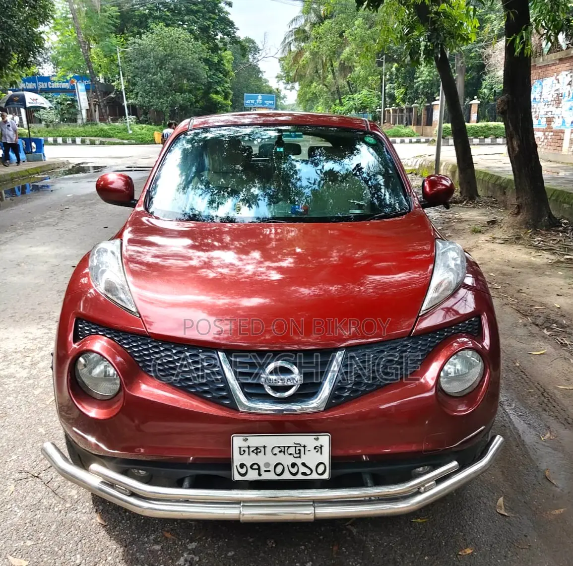 Nissan Juke 2011 Red