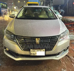 Toyota Premio 1.5 FWD 2017 Silver