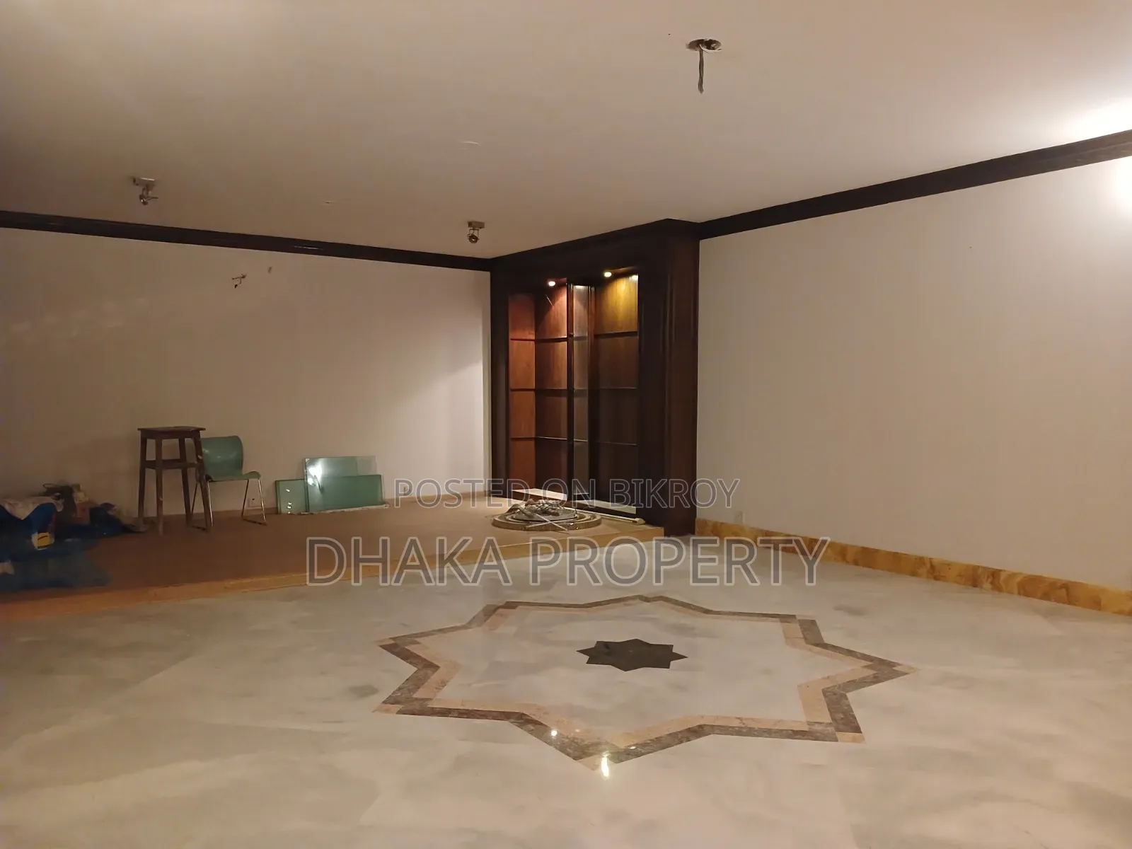 5-Bedroom Apartment in Gulshan for Rent