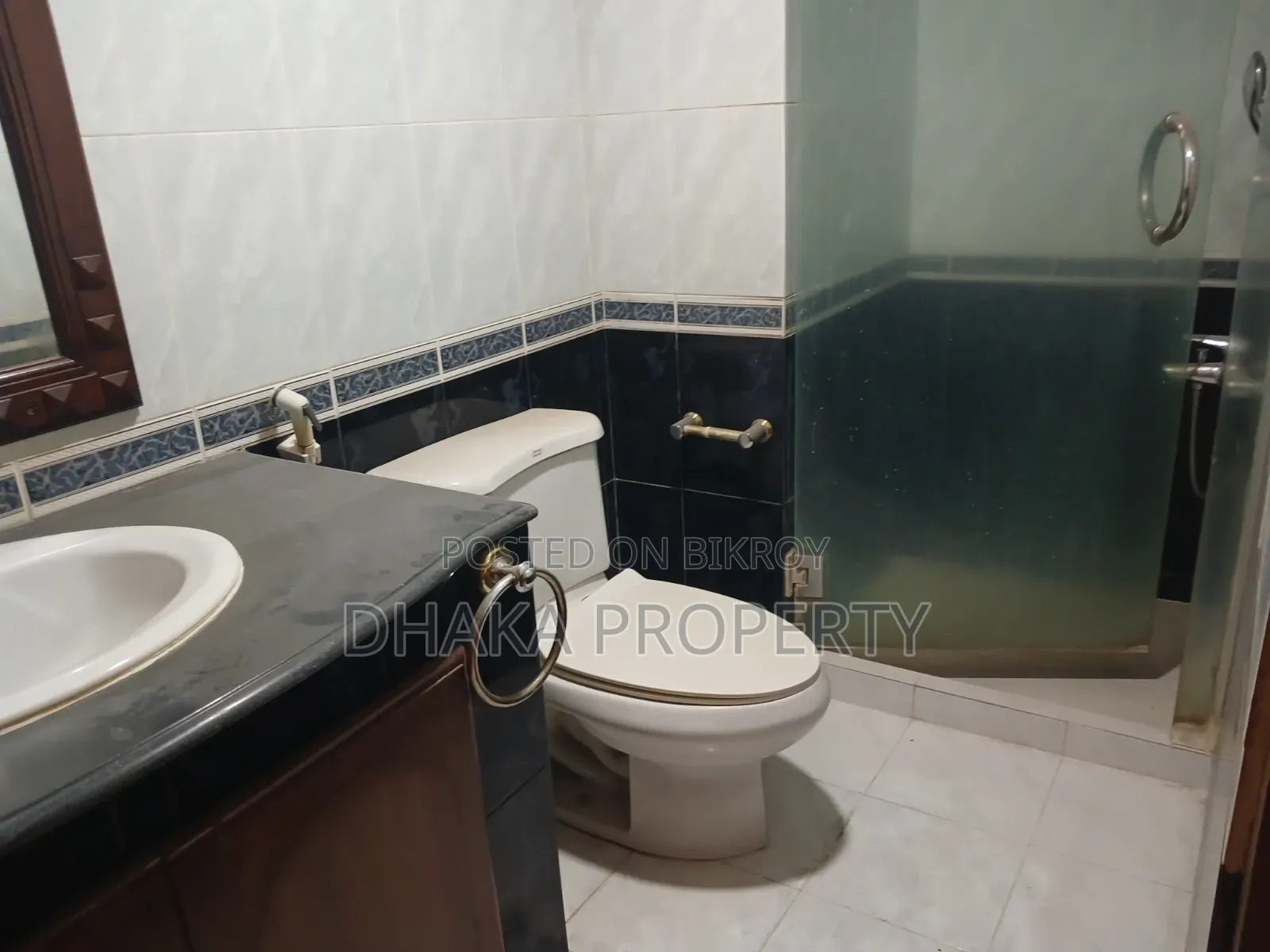 5-Bedroom Apartment in Gulshan for Rent