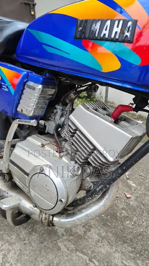 Yamaha 1986 Blue