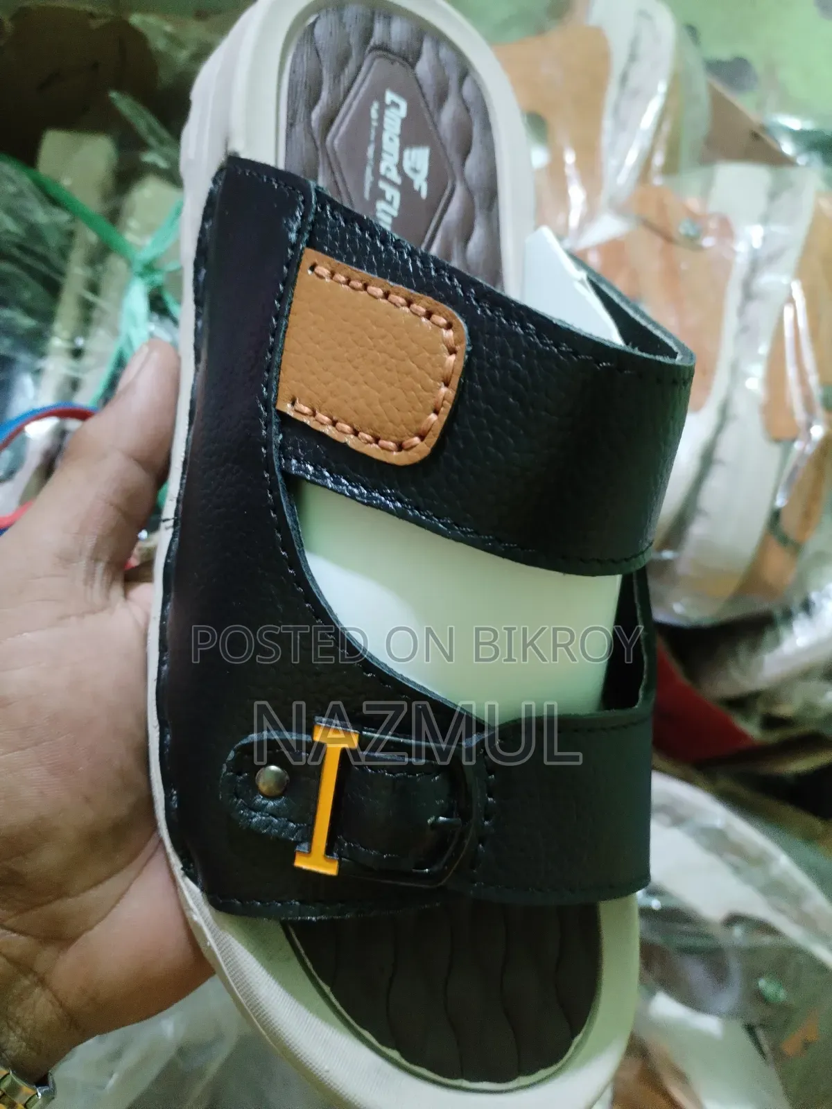 আমারা নিজেদের কারখানায় তৈরী করে আপনাদের কাছে সেল করেথাকি ইনাশাআল্লাহ